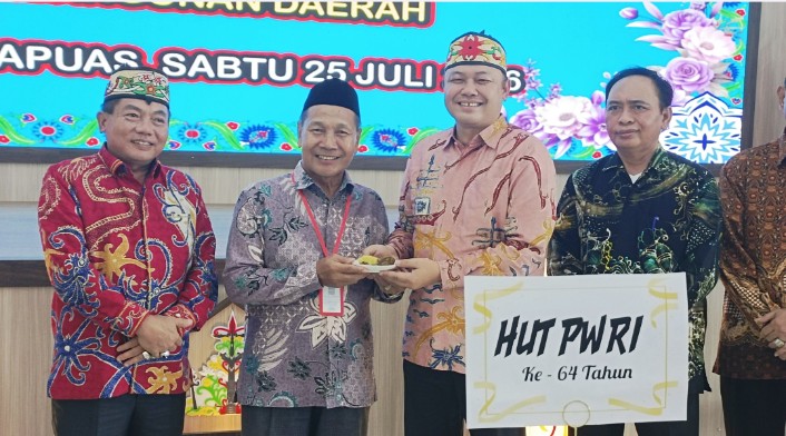 PWRI Kapuas Rayakan HUT ke-64, Bupati Apresiasi Pengabdian Para Purna Bakti ASN
