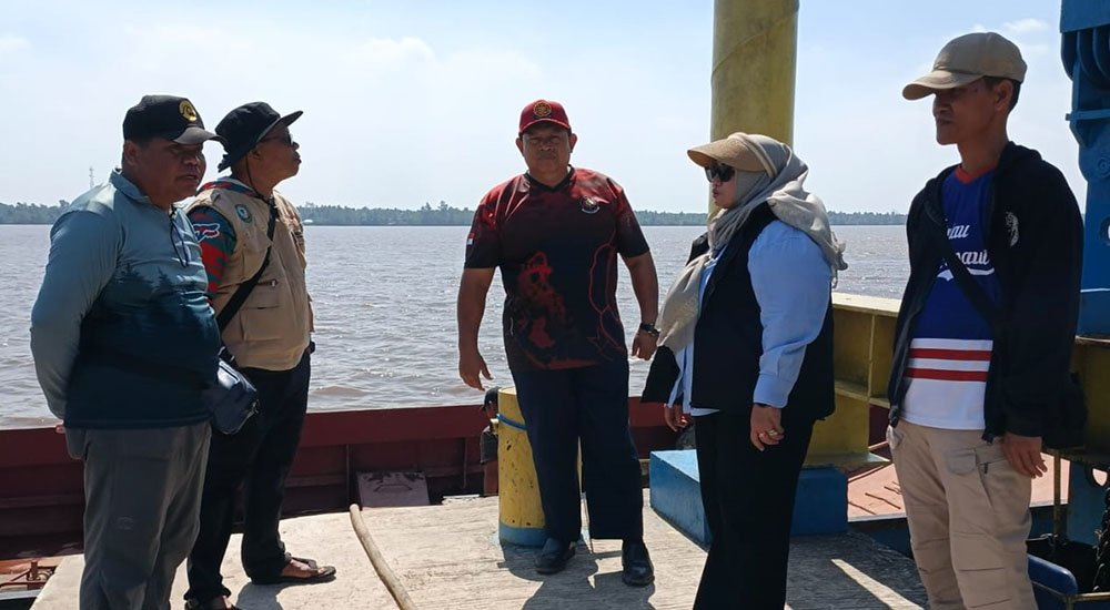 Pemkab Kotim Salurkan 15 Ribu Liter Air Bersih, Warga Pulau Hanaut Dibantu Hadapi Kemarau