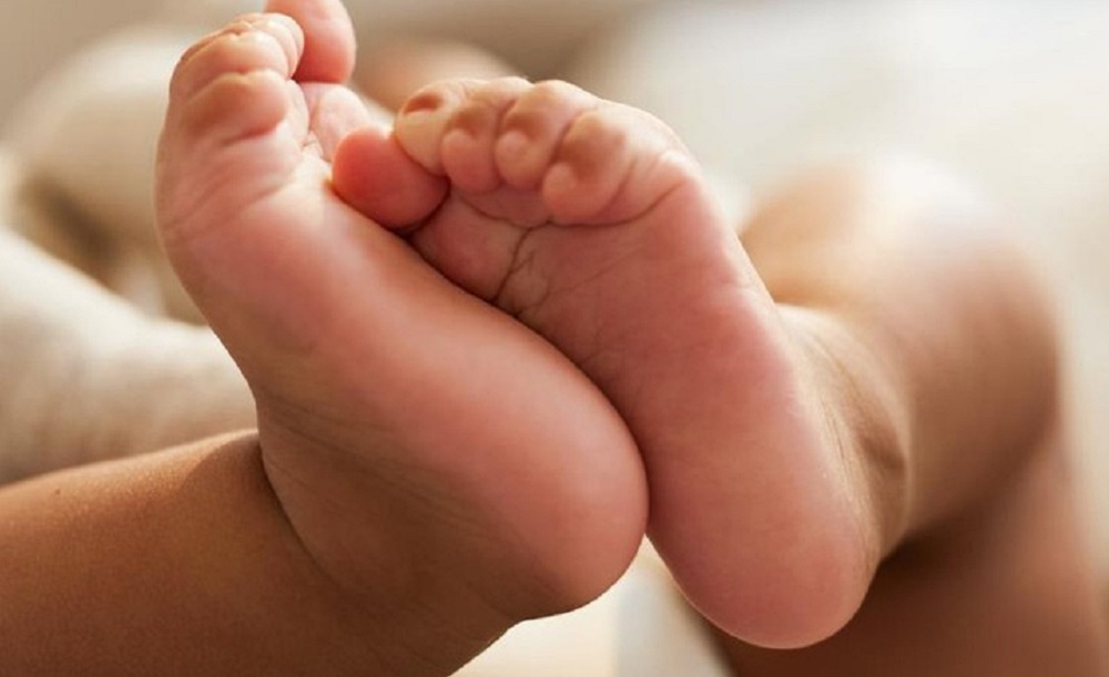 Drama Selepas Subuh, Siapa Pembuang Bayi Laki-laki ke Selokan Ini?