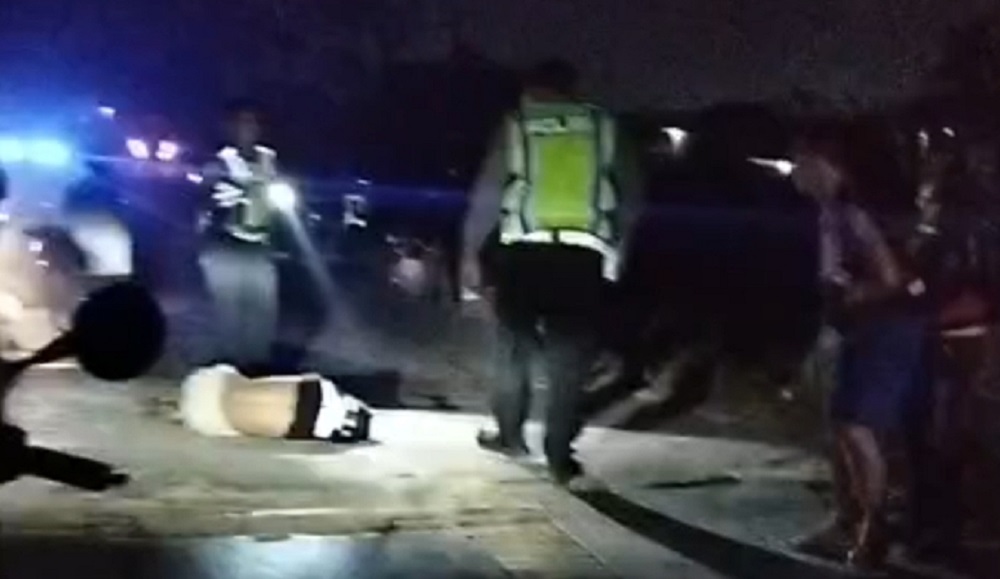 Bukan Nyinyir! Warga Pertanyakan Kapan Jembatan Patah Diperbaiki Karena Taruhannya Nyawa!