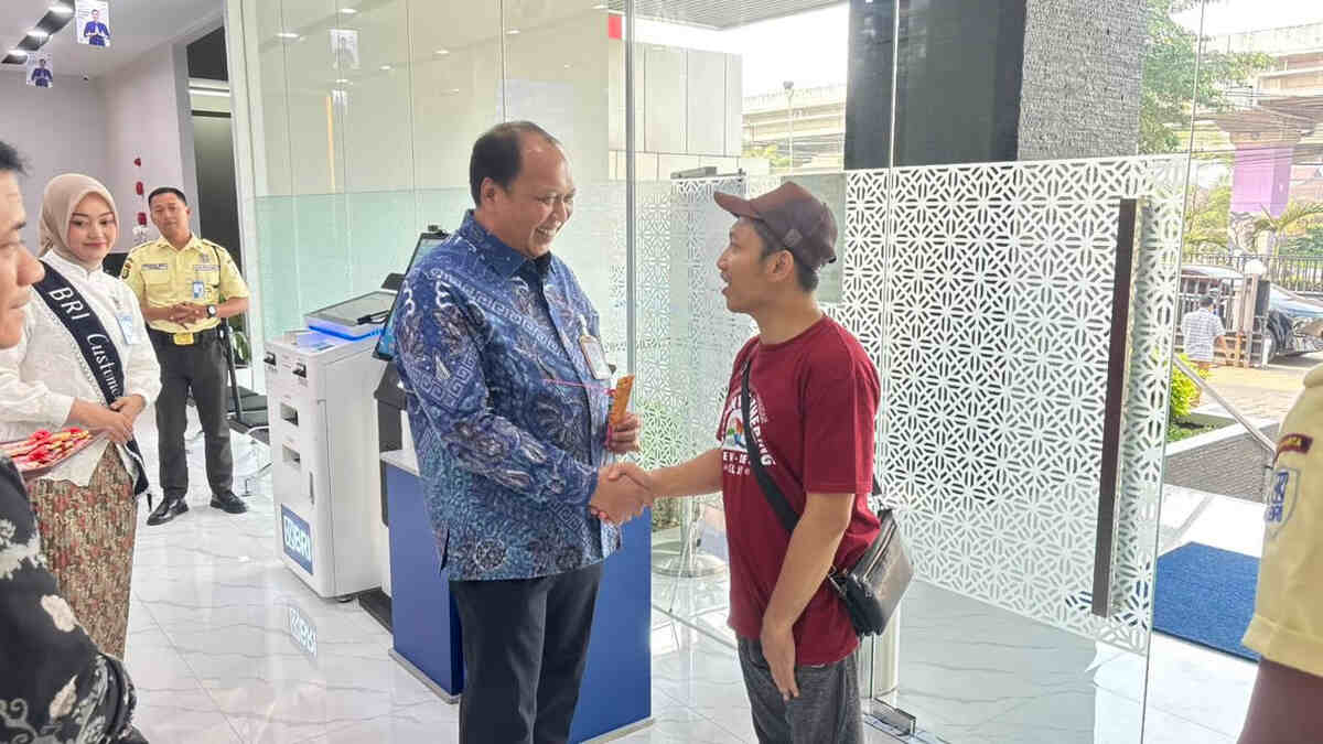 Hari Pelanggan Nasional, BRI BO Kalimalang Hadirkan Pelayanan Hangat dan Berkesan