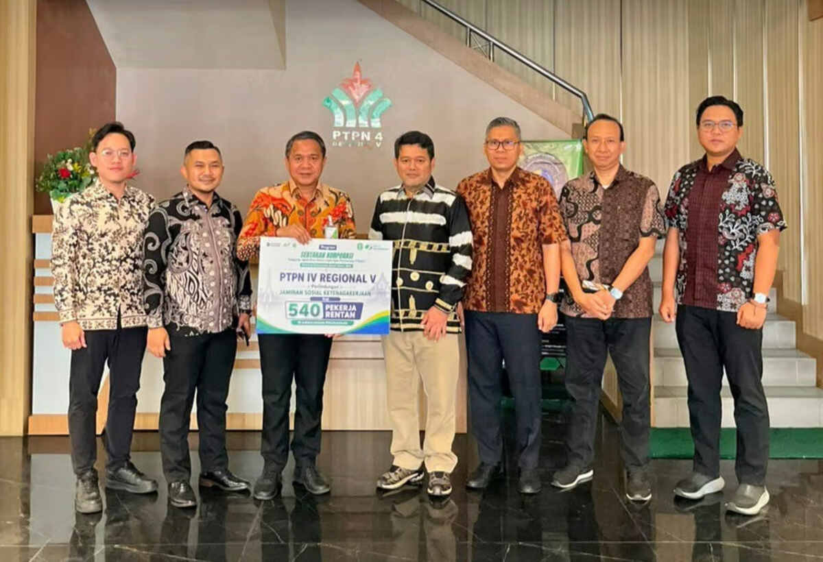 PTPN IV PalmCo, Salurkan Perlindungan BPJS Ketenagakerjaan bagi 550 Pekerja Rentan Kalbar
