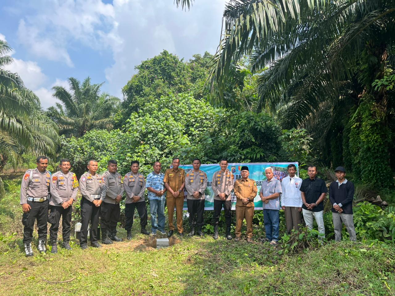 Kapolres Kuansing Hadiri Doa Bersama Pembangunan Jembatan Merah Putih di Sentajo Raya