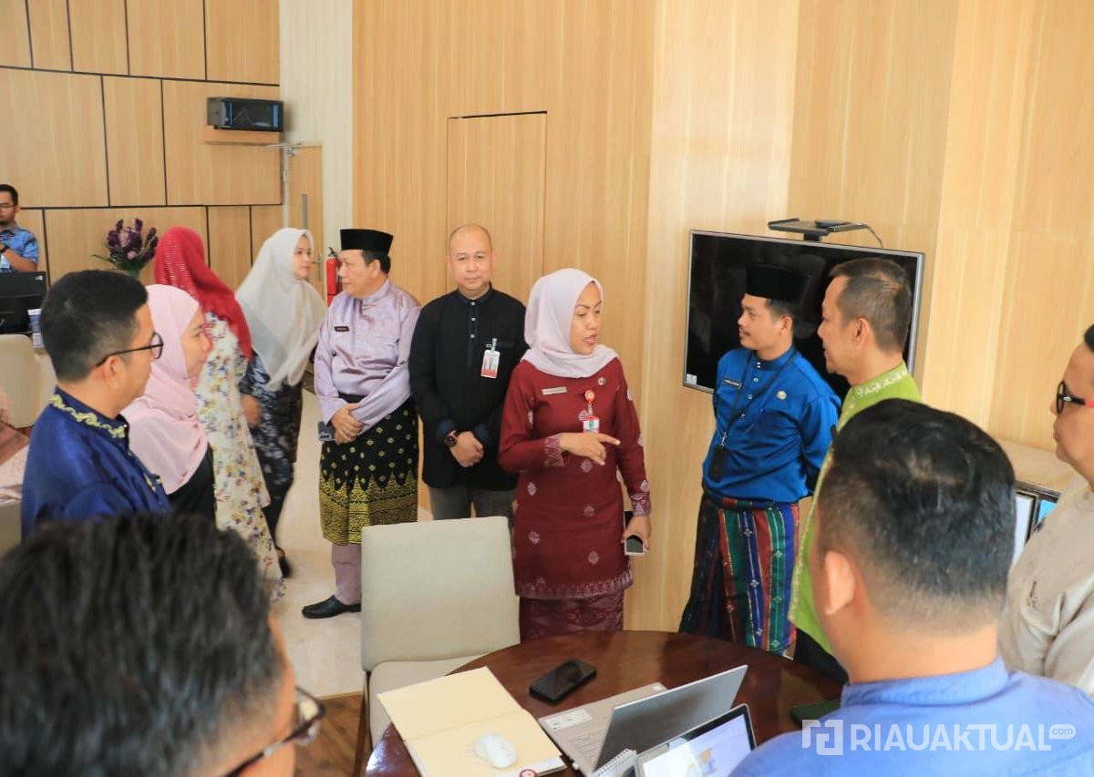 DPMPTSP Riau Hadirkan Program Kemitraan, Permudah UMKM Urus NIB dan Sertifikat Halal