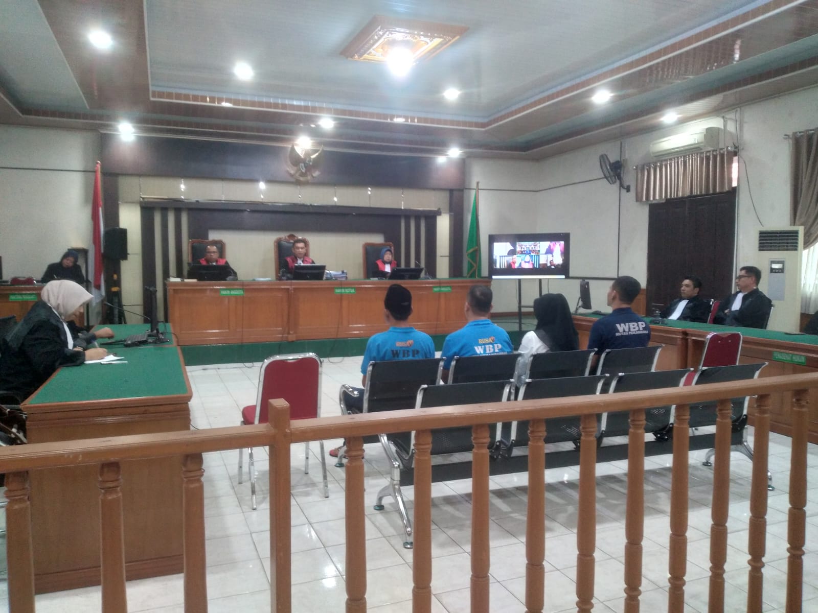 Empat Terdakwa Korupsi KUR BRI Rumbai Divonis 1,5 Tahun Penjara