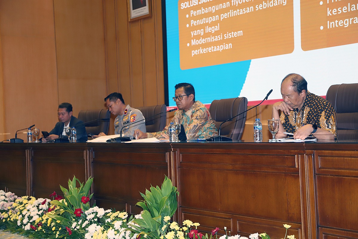 DPR Desak Pembangunan 1.800 Jalur Tidak Sebidang Usai Tabrakan KA di Bekasi