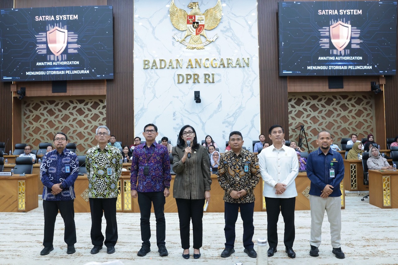Setjen DPR RI Luncurkan Aplikasi SATRIA, Suprihartini Minta Data Aset Negara Dibenahi