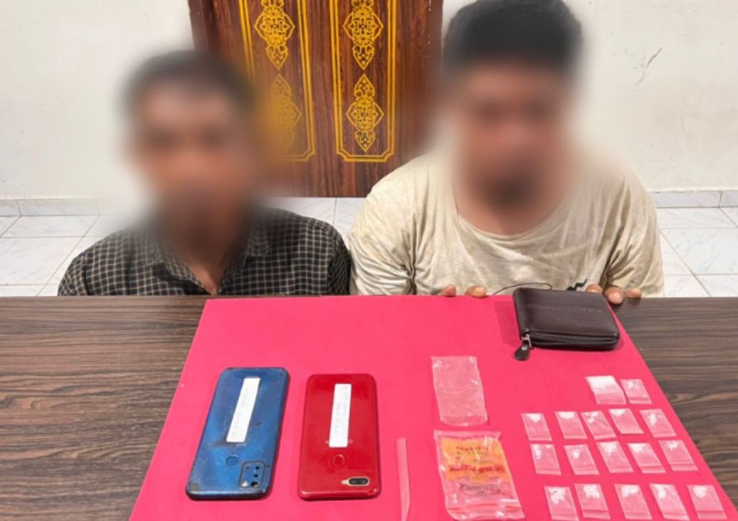 Digerebek di Kebun Ubi Rohil, 2 Pengedar Sabu Ditangkap Polisi