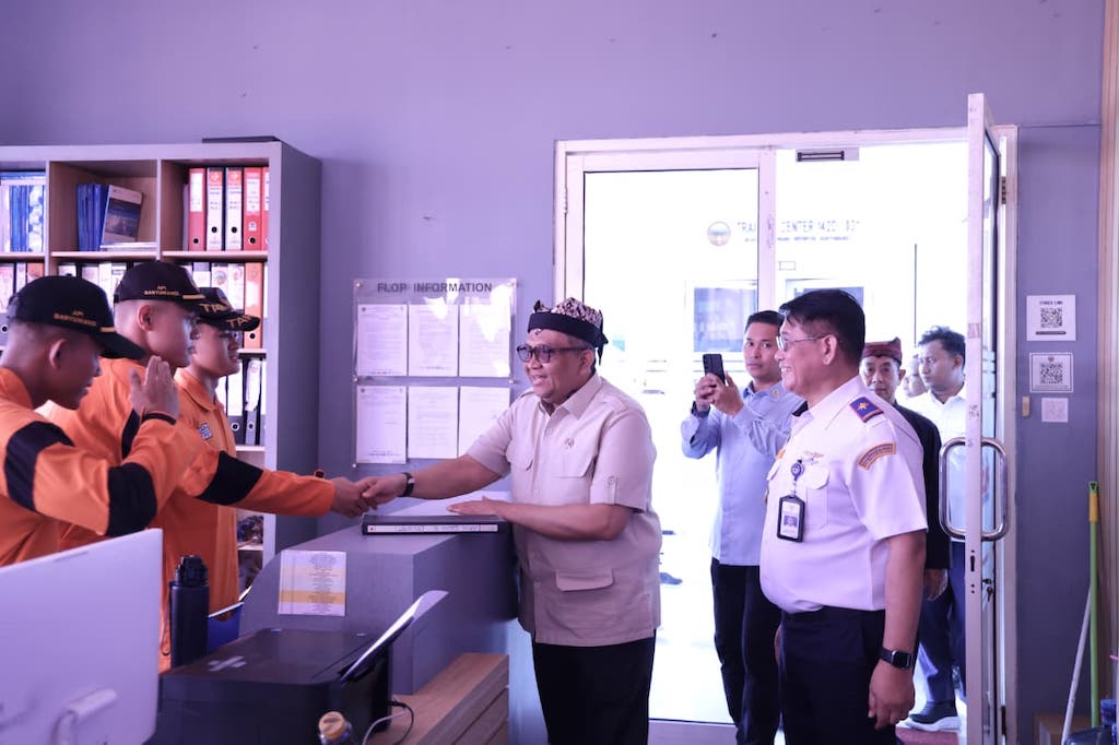 Wamenaker Minta Peserta MagangHub Serius Bangun Kompetensi dan Profesionalisme