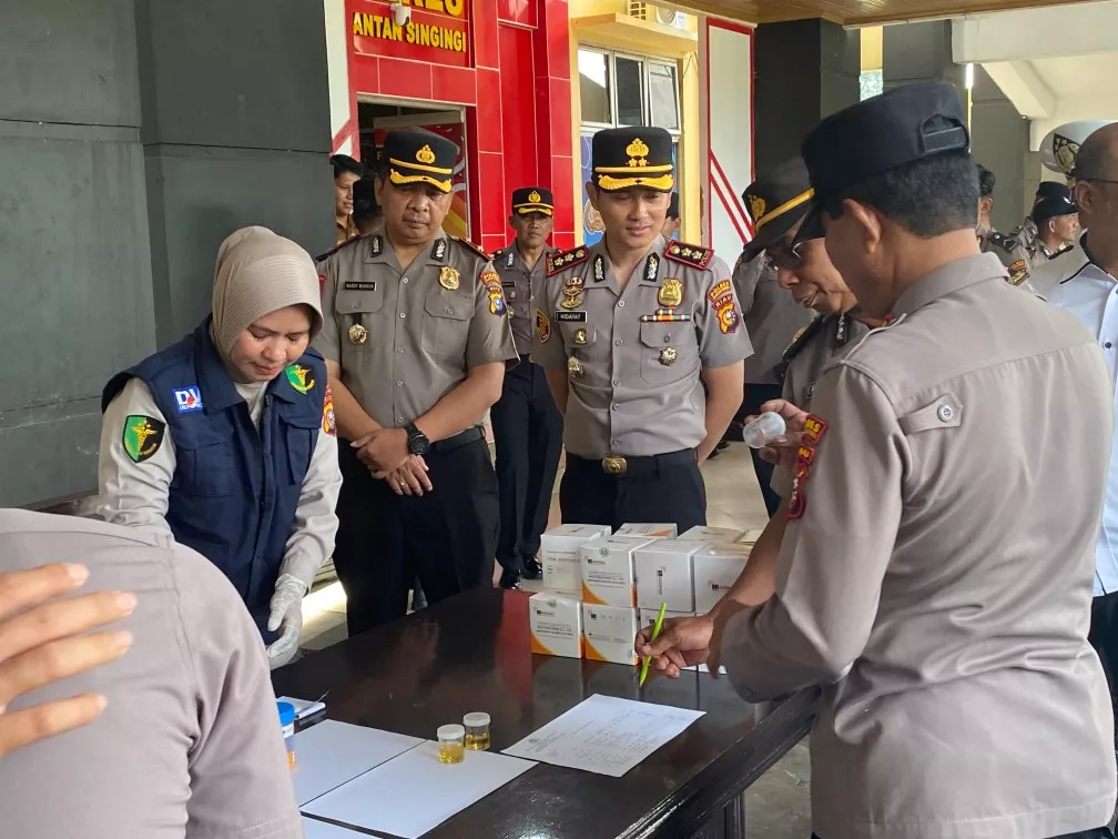 Polres Kuantan Singingi Gelar Tes Urine, 201 Personel Negatif Narkoba