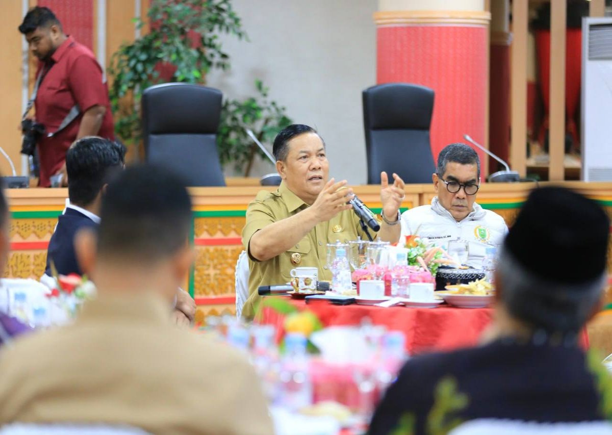 Usai Pelayangan Mosi Tak Percaya, Plt Gubri Minta Kinerja Sekwan Dibenahi