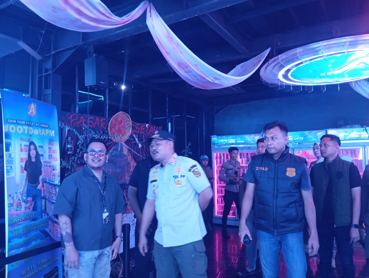 Video Dugaan Aksi Penyimpangan Viral, Kafe Laksamana Muda Mendadak Tutup saat Didatangi Satpol PP Pekanbaru 