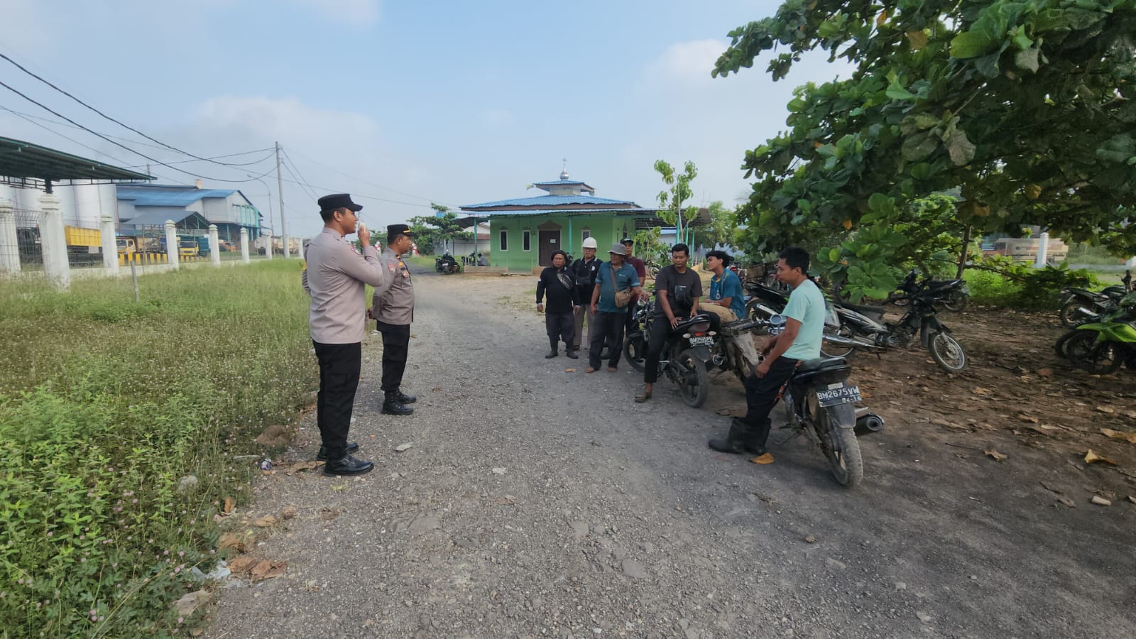 Antisipasi Karhutla, Polisi di Rohil 'Halo-Halo' Keliling Pakai TOA