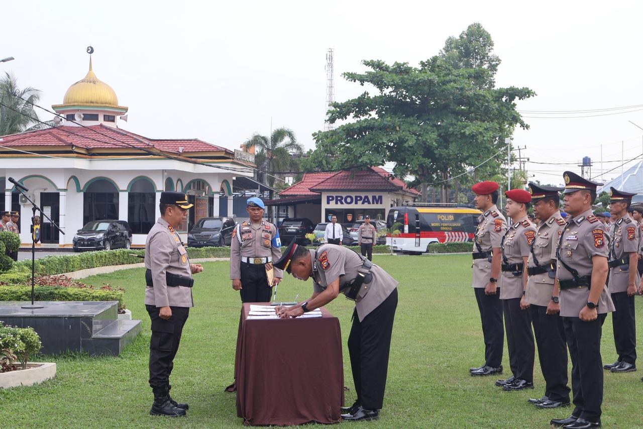 Sejumlah Kasat hingga Kapolsek di Polres Pelalawan Berganti