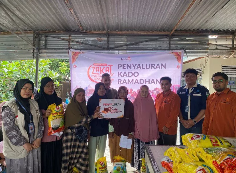 Lazismu Pekanbaru dan HIMASI UMRI Salurkan Zakat untuk 180 KK di Tangkerang Utara