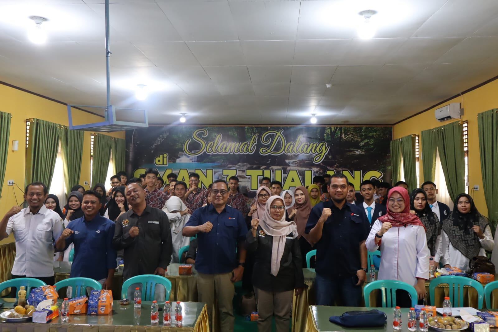 PT AIP dan PWI Siak Gelar Youth Journalism Class di SMA Negeri 3 Tualang