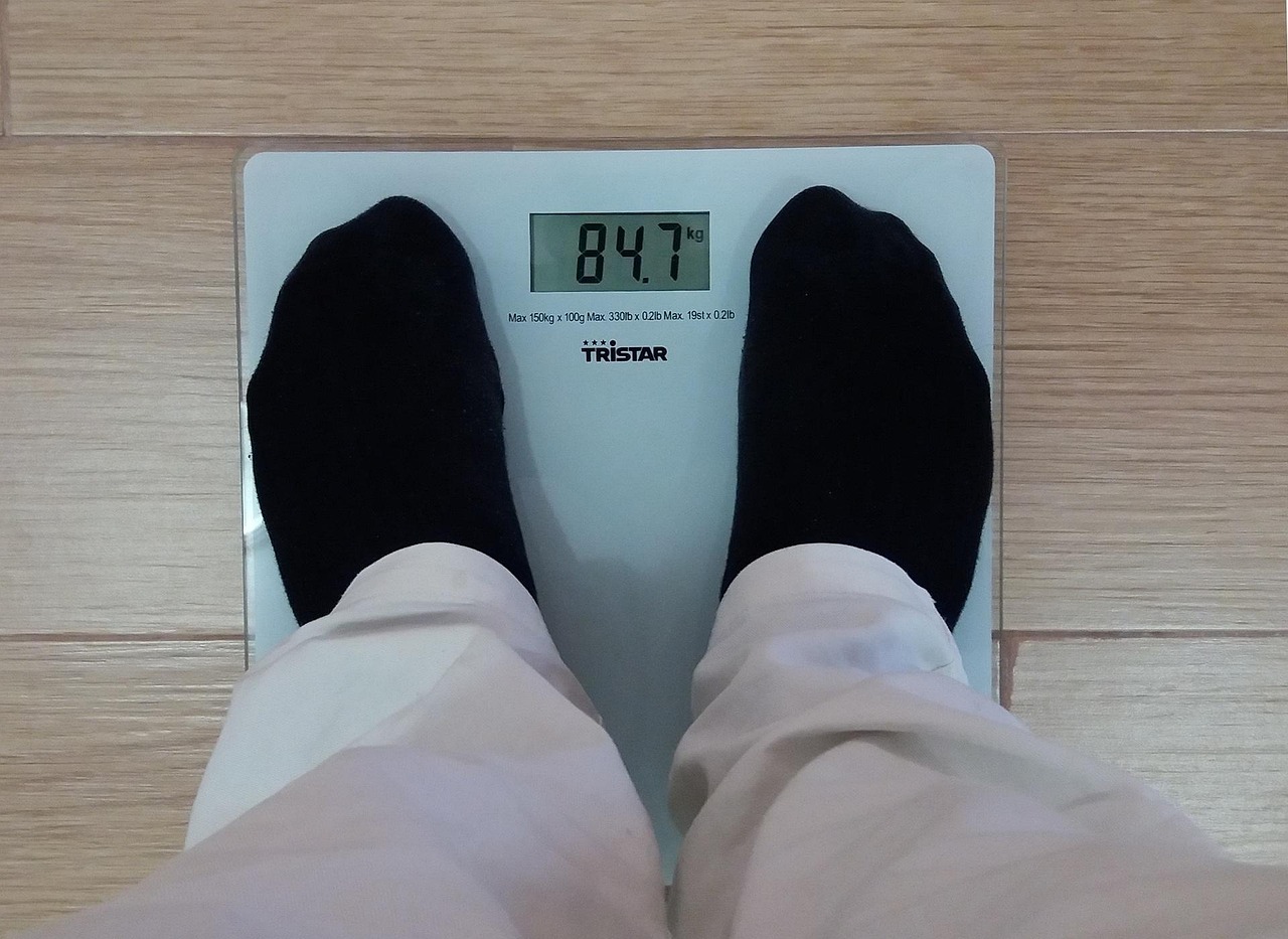 Waktu Terbaik Menimbang Berat Badan: Pagi, Siang, atau Malam?