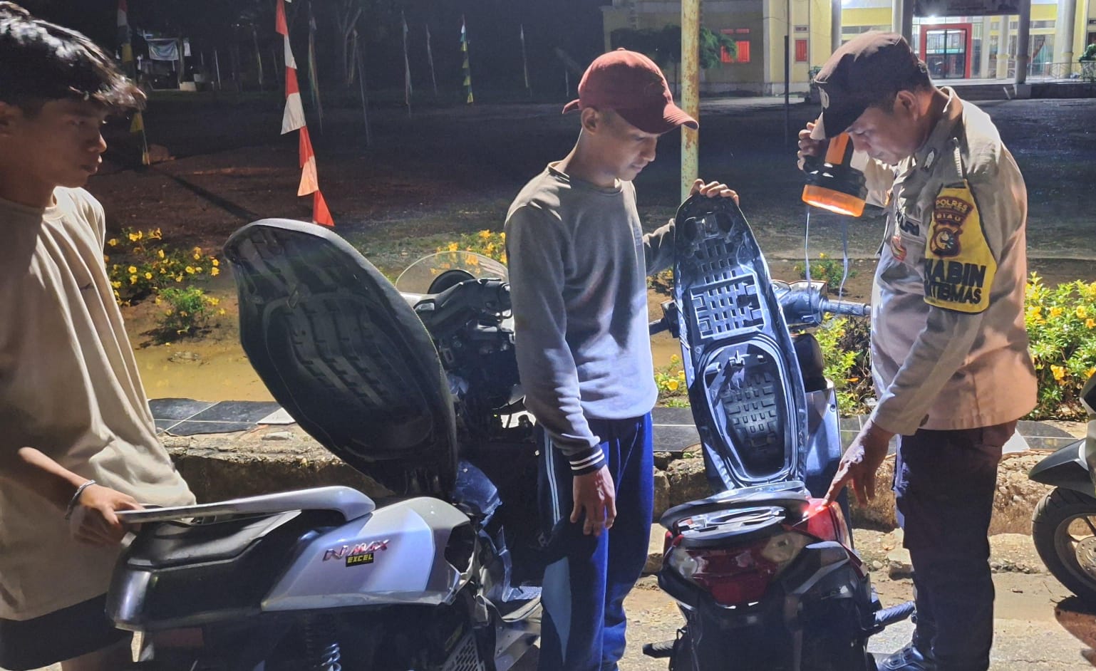 Patroli Blue Light Polsek Rimba Melintang Sasar Jalan Lintas di Rohil