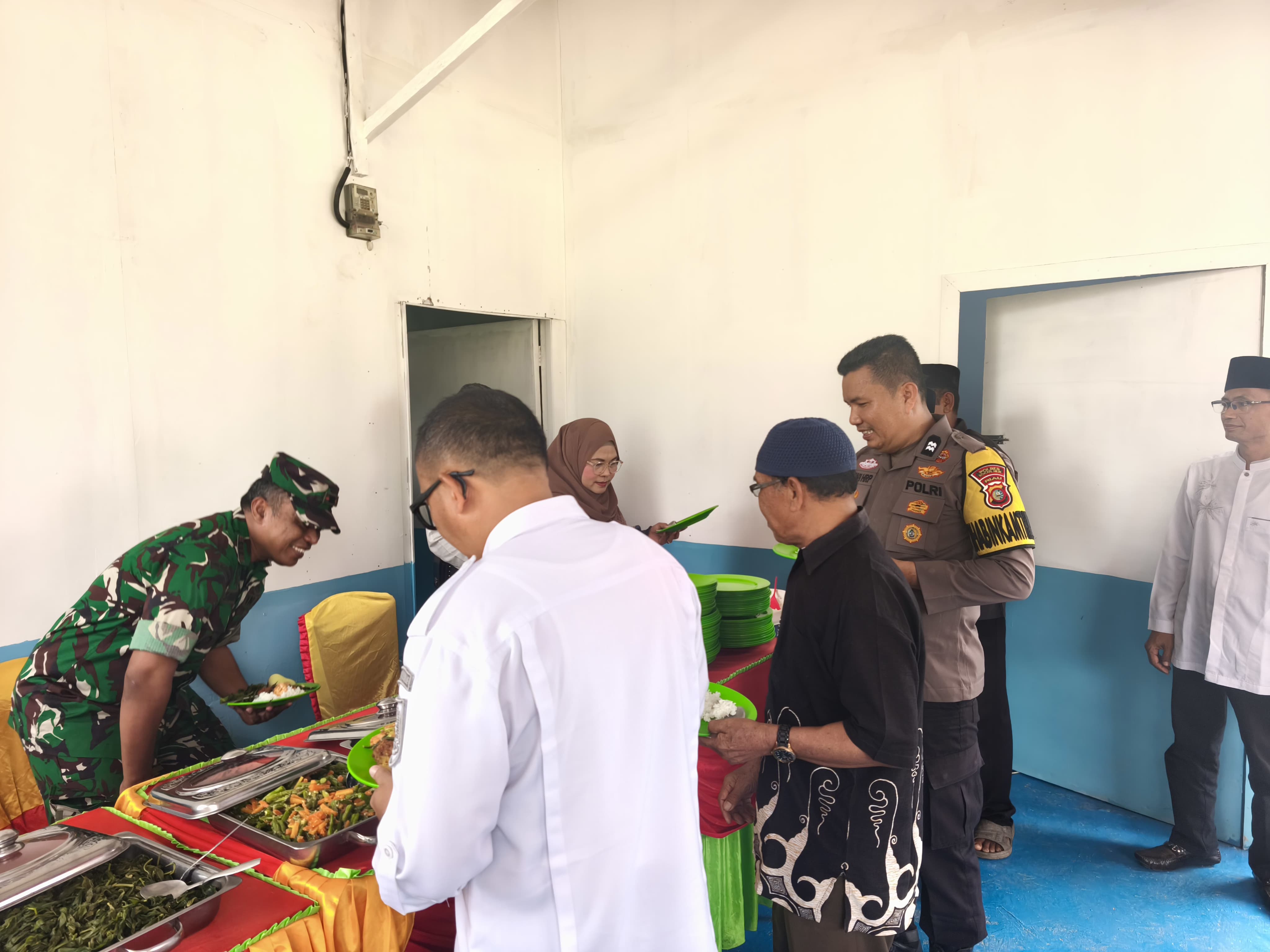 Program MBG Bergulir di Bangko Pusako, 513 Siswa Jadi Penerima Manfaat