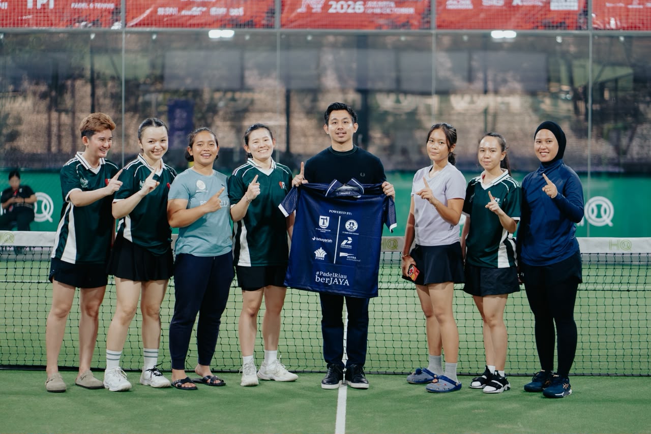 Datangkan Pelatih Spanyol, Raja Jaya Dinata Siapkan Atlet Padel Riau ke Kejurnas