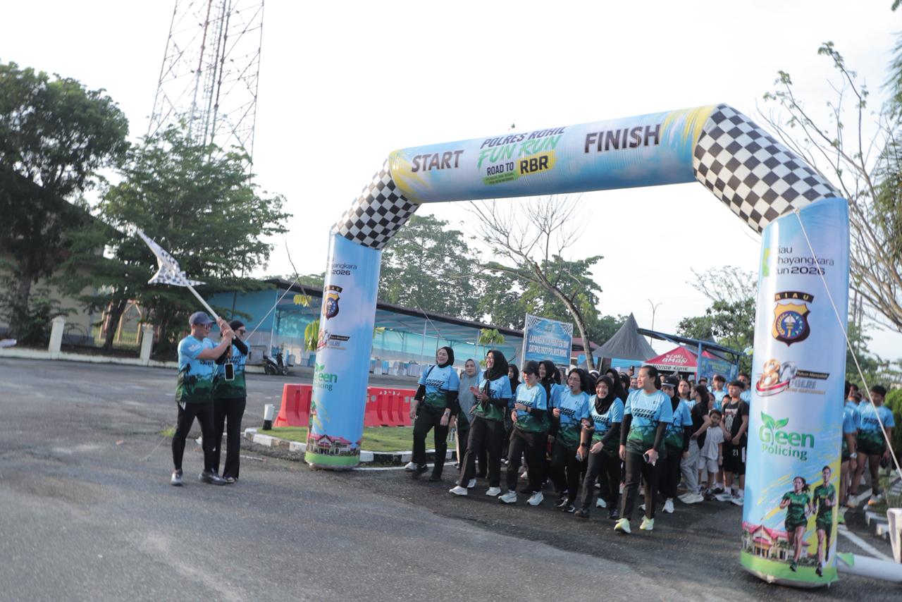Sambut HUT Bhayangkara ke-80, Polres Rohil Gelar Fun Run Road to RBR 2026 Sekaligus Kampanye Cegah Karhutla