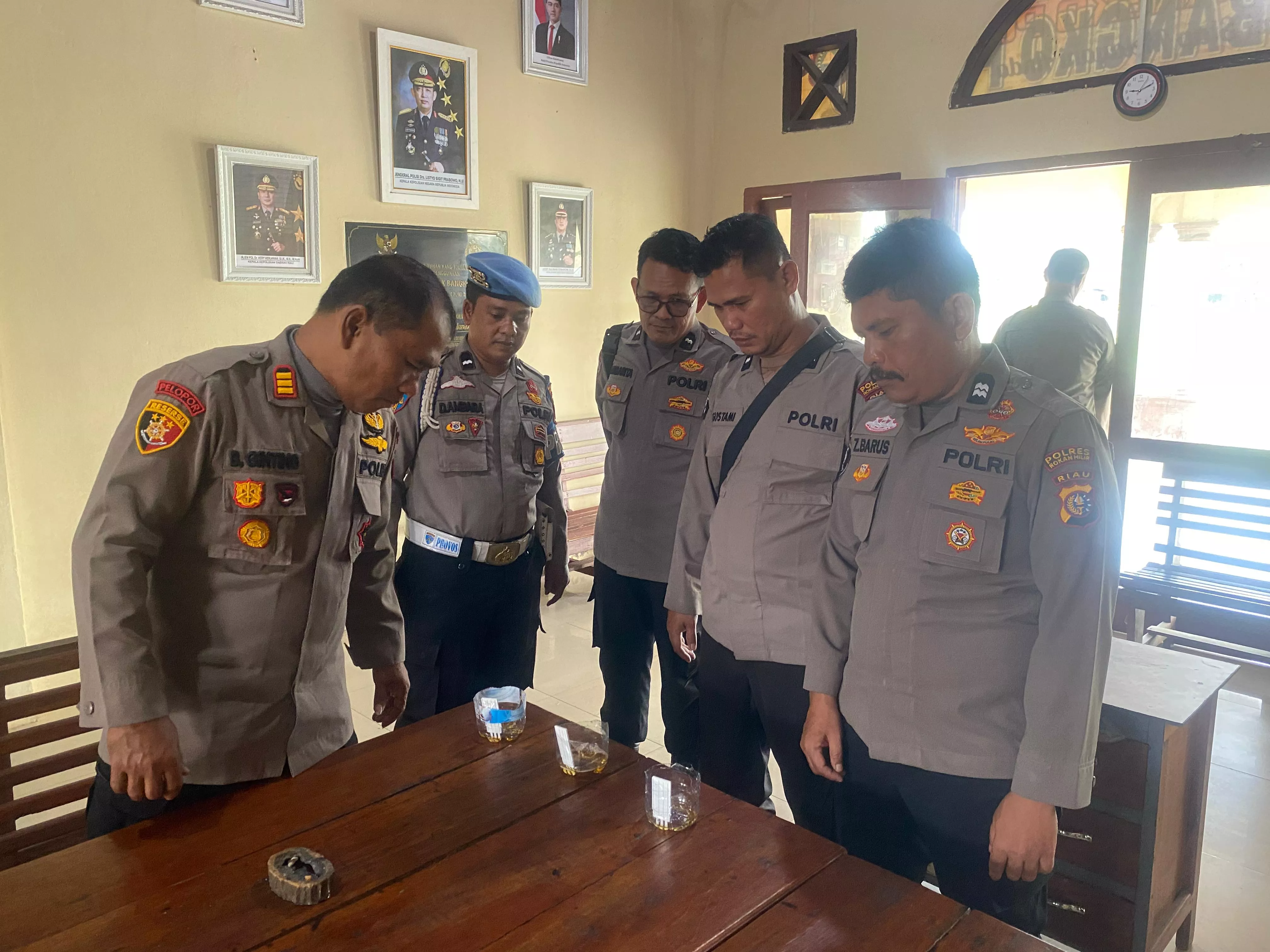 Polsek Bangko Pusako Gelar Tes Urine Mendadak, Semua Personel Negatif Narkoba