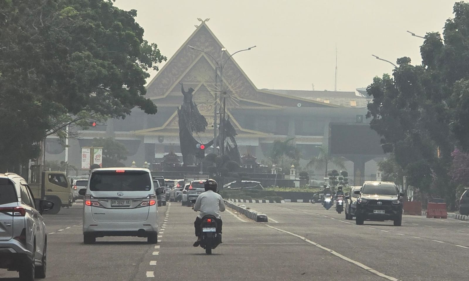 1.930 Hotspot Terdeteksi di Sumatera, Kabut Asap Serang Empat Daerah di Riau