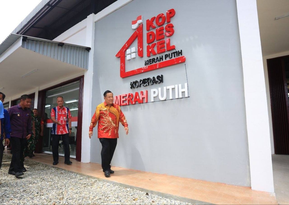 Plt Gubri Tinjau Progres PSN di Kampar, 73 Kopdeskel Siap Dioperasikan