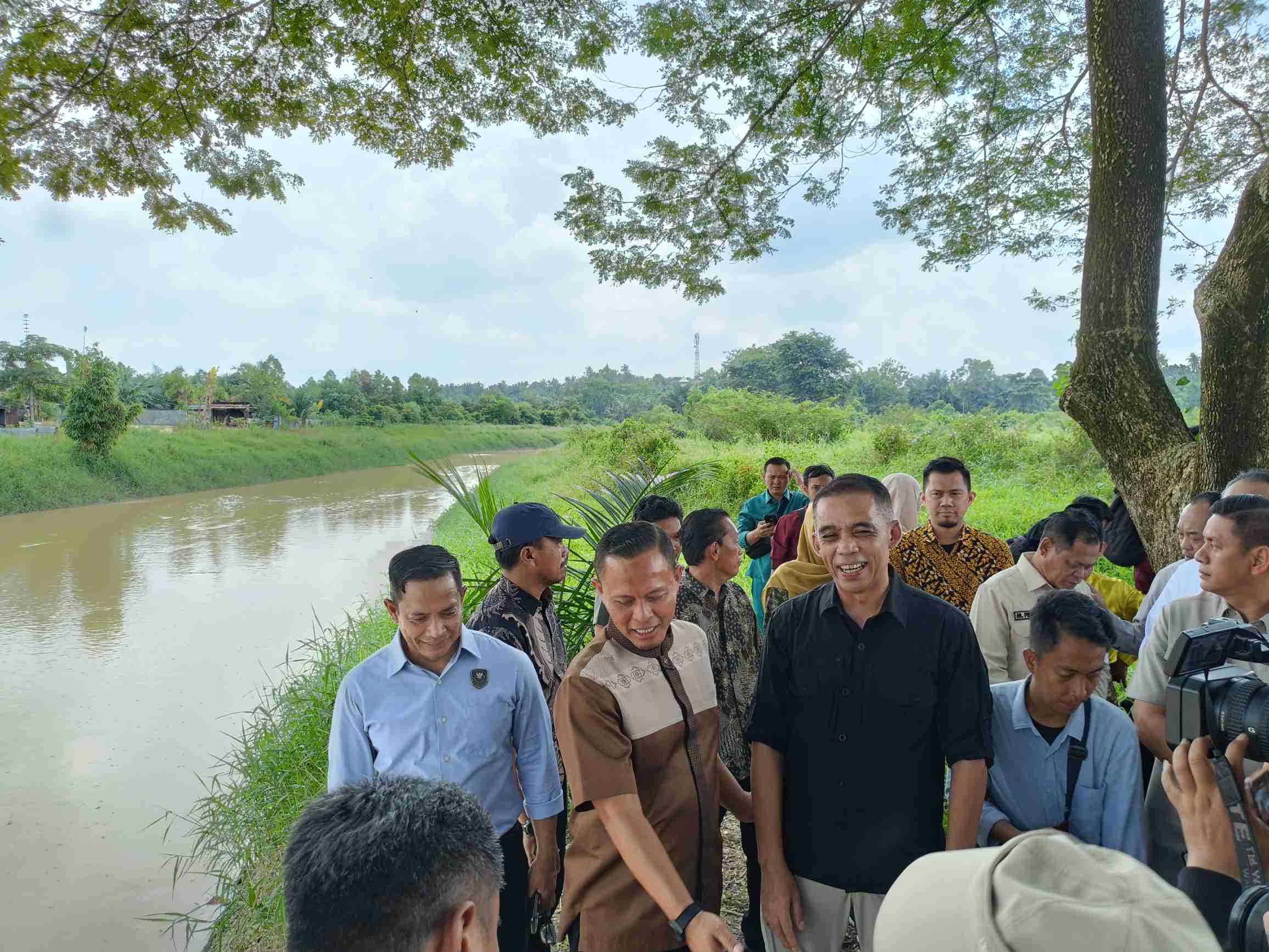 Percepat Pembangunan di Pekanbaru, Wako Agung Gandeng Kemenko Infrastruktur Tata Tepian Sungai Sail