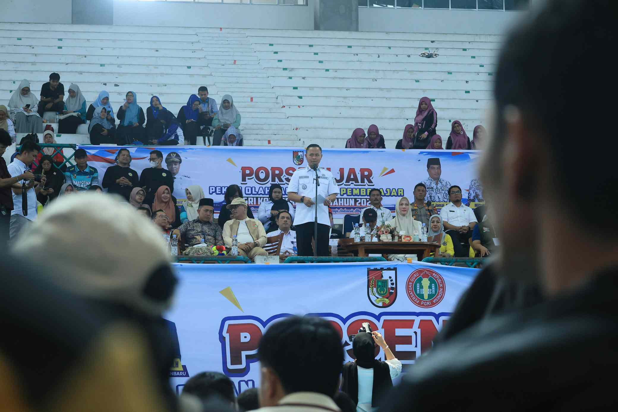 Buka PORSENIJAR PGRI, Wako Agung Dorong Kekompakan Guru Raih Prestasi di Tingkat Provinsi