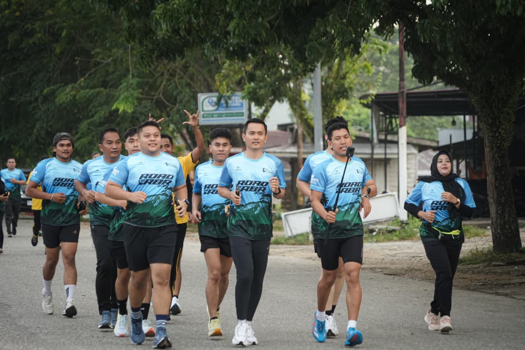 Sambut HUT Bhayangkara ke-80, Polres Kuansing Gelar Fun Run Road to Riau Bhayangkara Run 2026