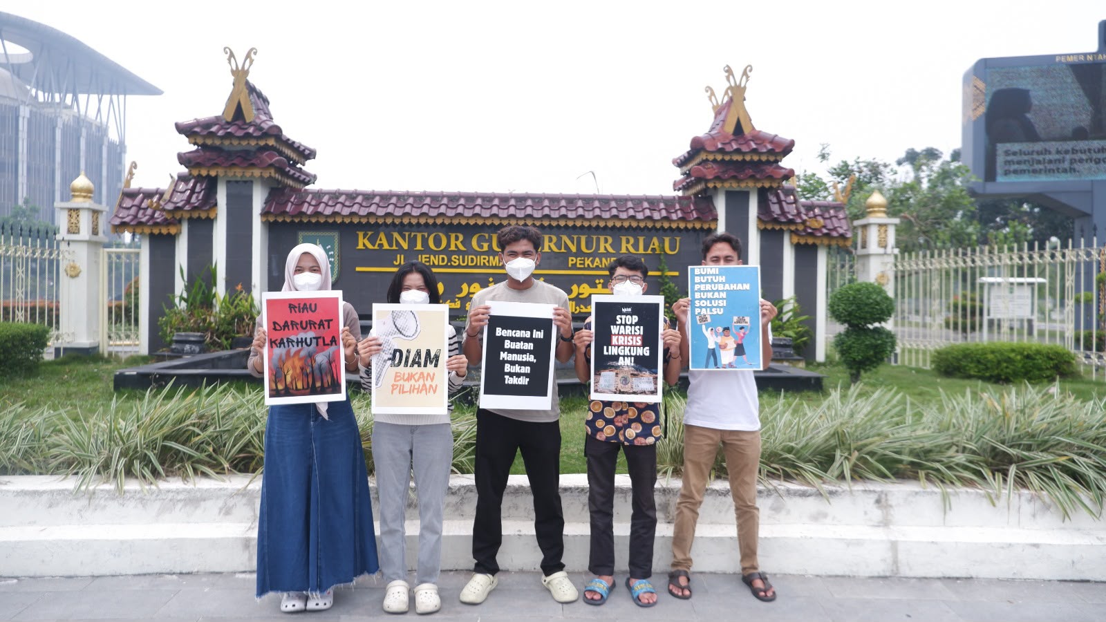 Kabut Asap Kepung Pekanbaru, WALHI Soroti Lambannya Penegakan Hukum Korporasi