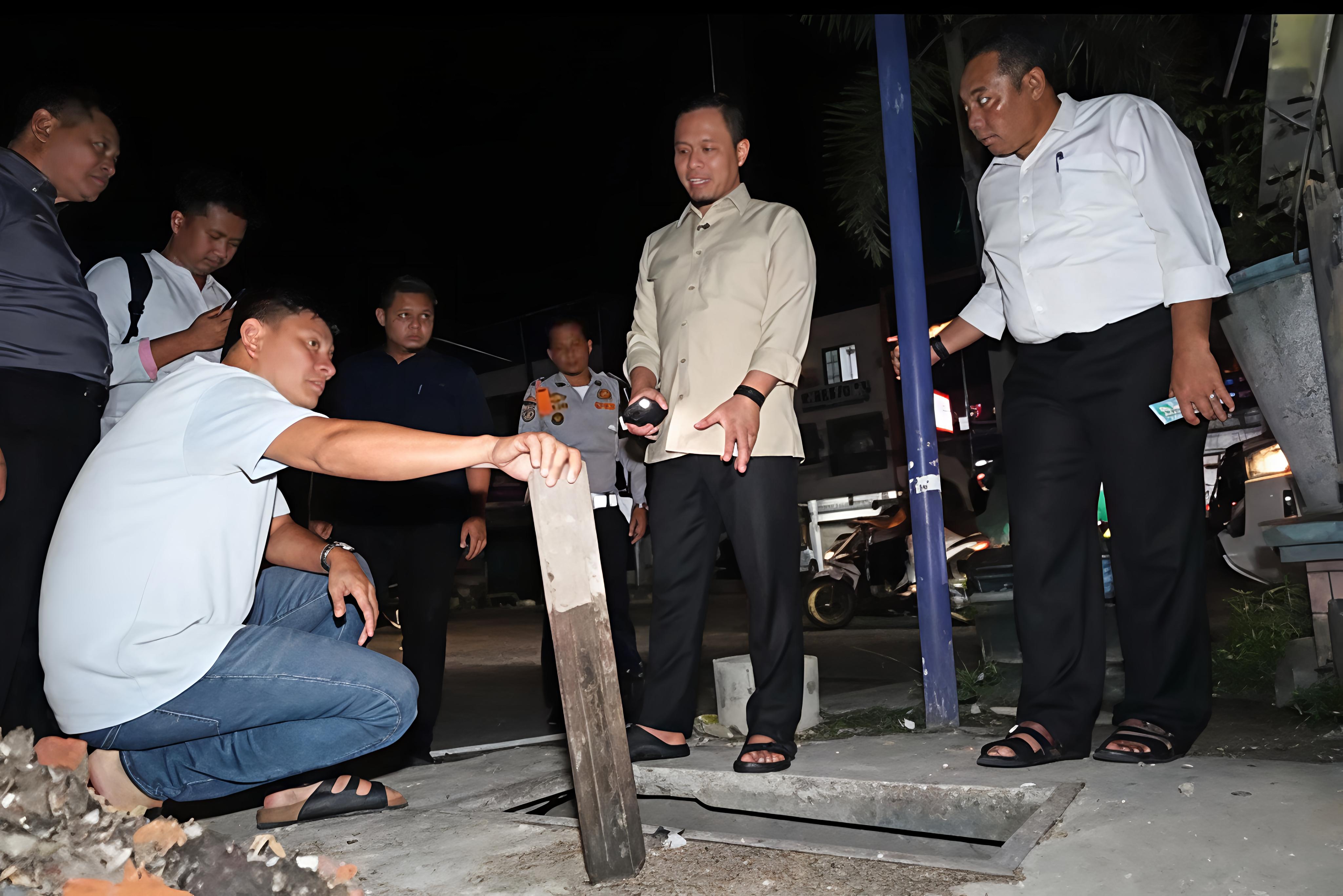 Tangani Banjir, Wako Agung Beri Target Kecamatan Bersihkan 200 Meter Drainase per Hari
