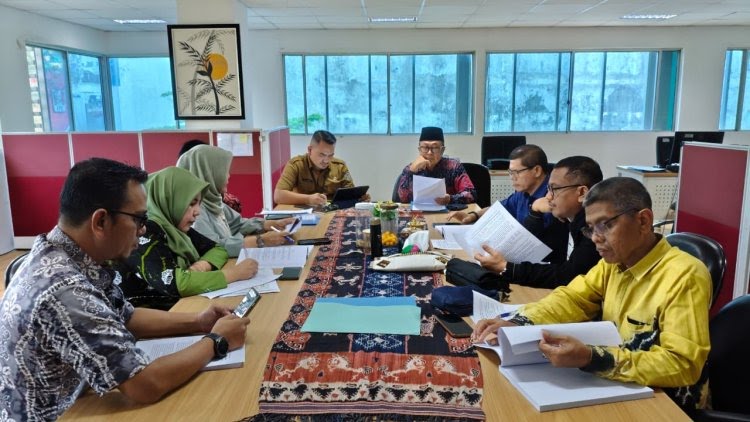 Perkuat Substansi Ranperda, Bapemperda DPRD Riau Konsultasi ke Kemendagri