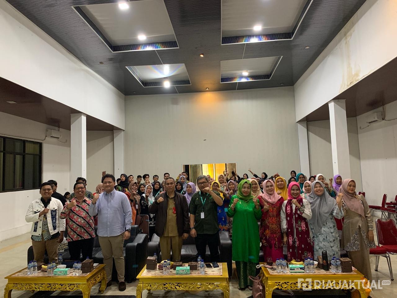 Malam Batik dari Sawit Jadi Peluang Baru UMKM Riau