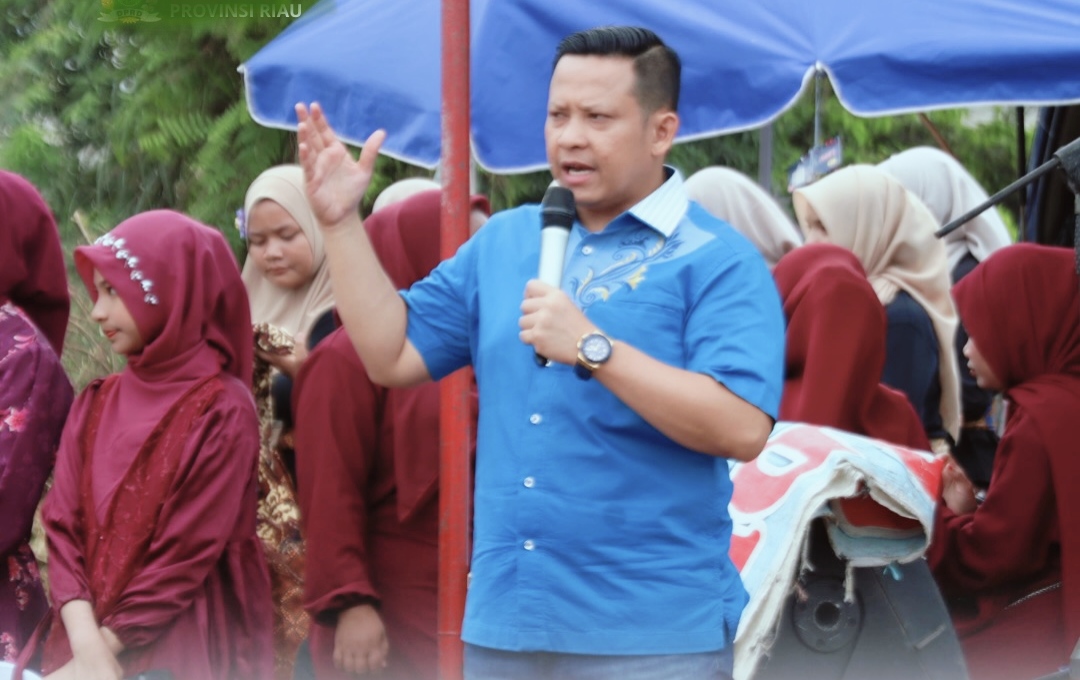 Androy Aderianda Apresiasi Acara Petang Petang Belimau di Desa Pinang Sebatang