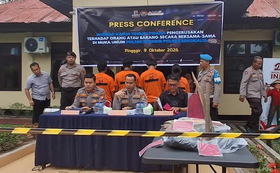 Polisi Amankan 4 Terduga Pelaku Penyerangan dan Perusakan Aset Perusahaan di Bengkalis