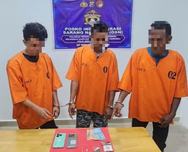 Razia Penginapan di Dumai, Tiga Orang Diamankan Bersama Barang Bukti Narkotika