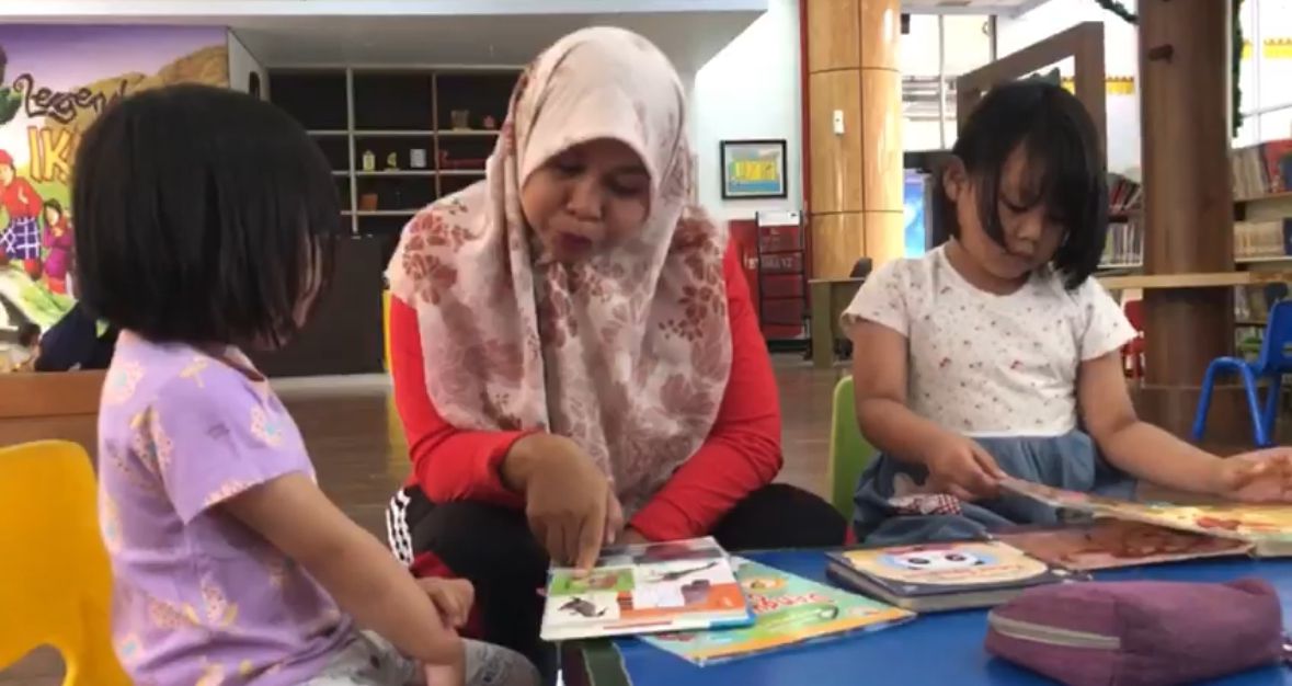 Orang Tua di Pekanbaru Dukung Anak di Bawah 16 Tahun Dilarang Punya Akun TikTok dan Roblox