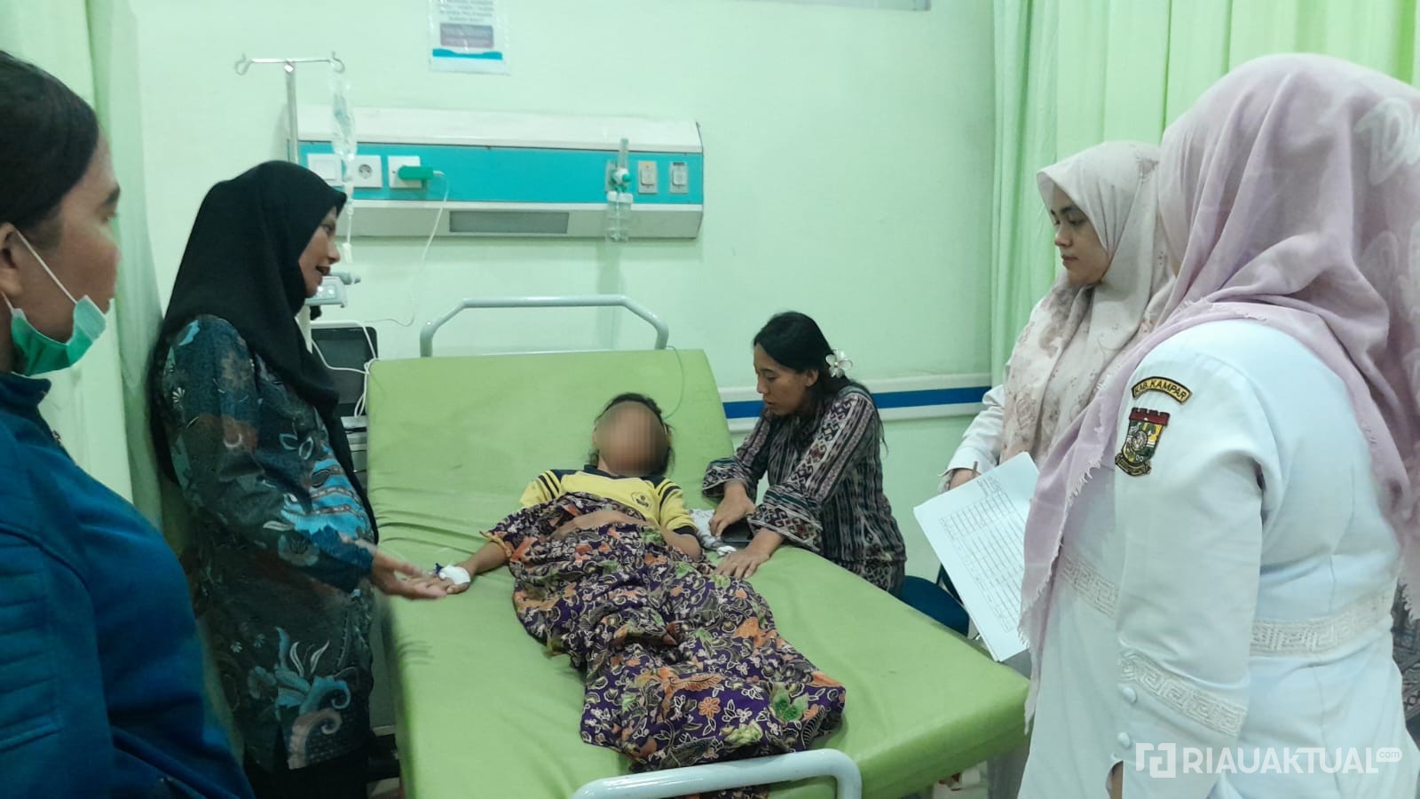 Orang Tua Ungkap Kondisi Siswi SDN 44 Karya Indah Diduga Keracunan MBG, Alami Gatal dan Sesak Napas
