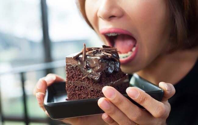 Faktor Psikologis di Balik Keinginan Makan Manis