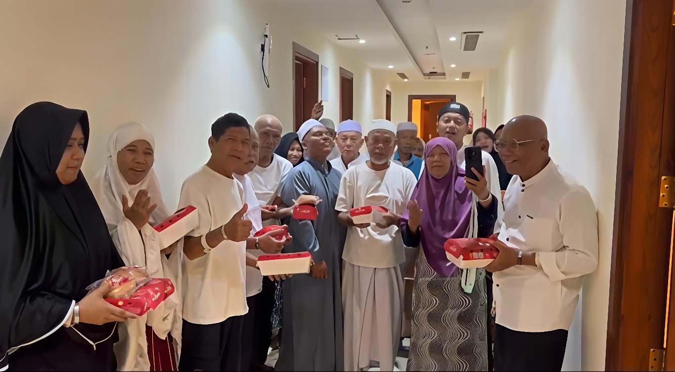 Terima 1.000 Paket Makanan dari Wali Kota, Jemah Haji Pekanbaru Doakan Agung Nugroho dalam Memimpin Kota