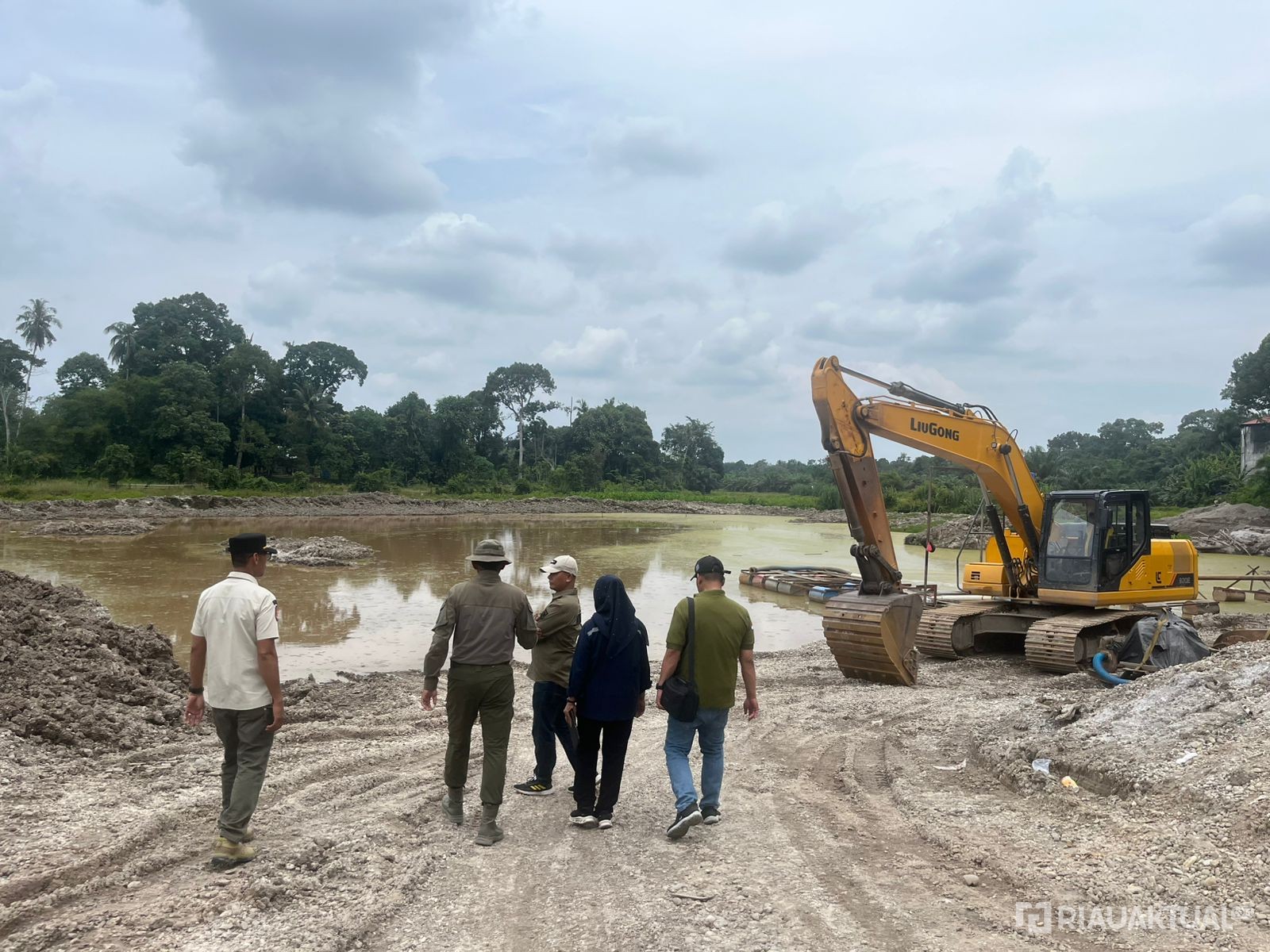 Ini Upaya DPMPTSP Dalam Mendorong Kepatuhan Pelaku Usaha dan Dongkrak PAD Riau