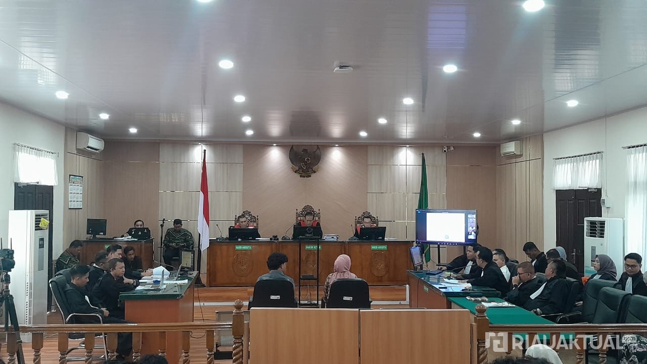 Mantan Ajudan Gubernur Riau Ngaku Dimarahi dan Dicopot Usai Terima Titipan Uang dari Ferry Yunanda