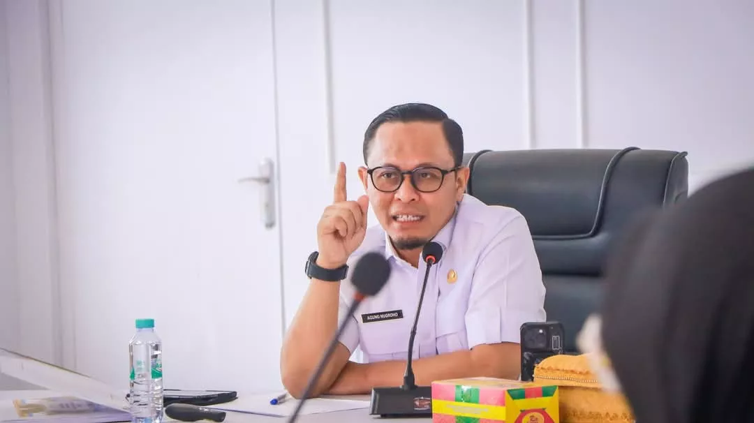 Jalankan Instruksi Presiden, Pemko Pekanbaru Terapkan Aksi Rutin Bersih-bersih Lingkungan