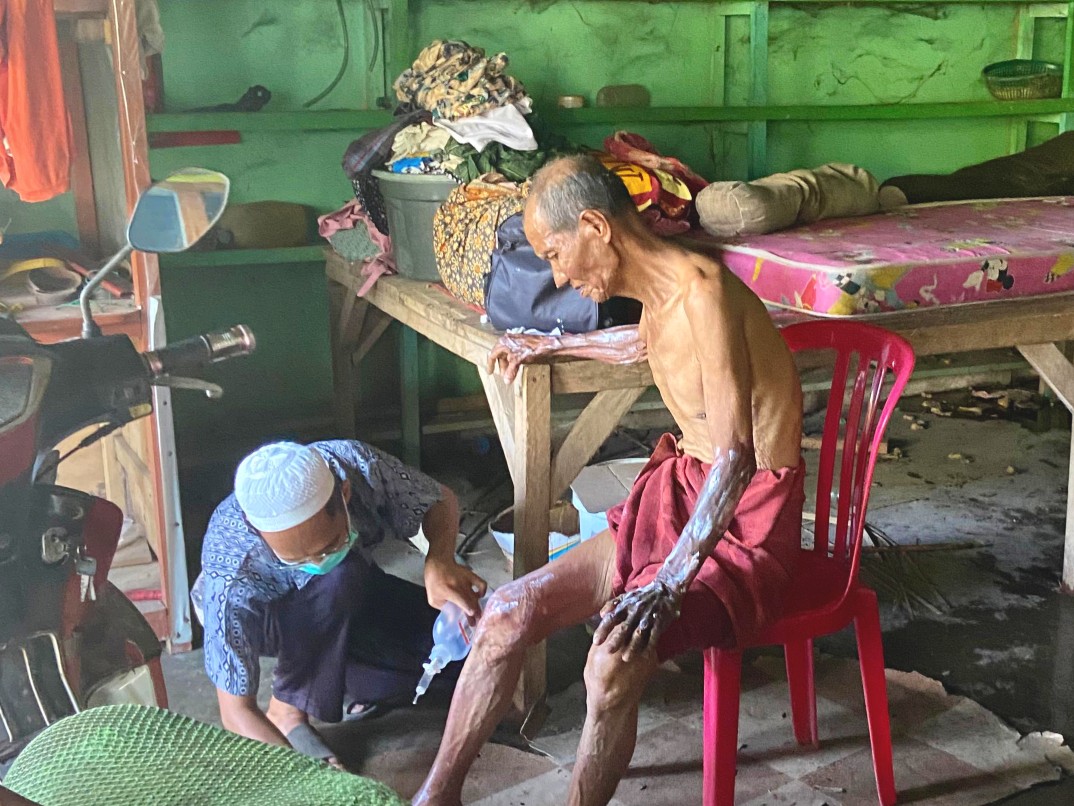 Kompor Meledak Saat Masak Gulai Ayam untuk Lebaran di Kuansing