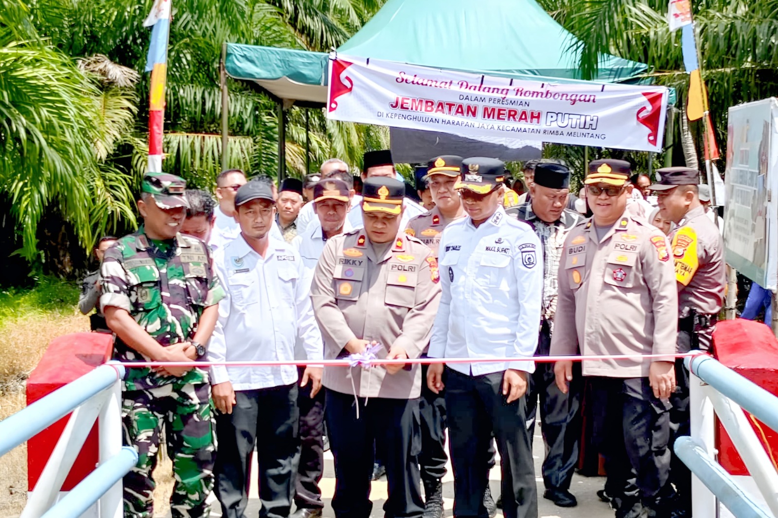 Wabup Rohil Hadiri Peresmian Jembatan Merah Putih Presisi, Dukung Konektivitas dan Ekonomi Masyarakat