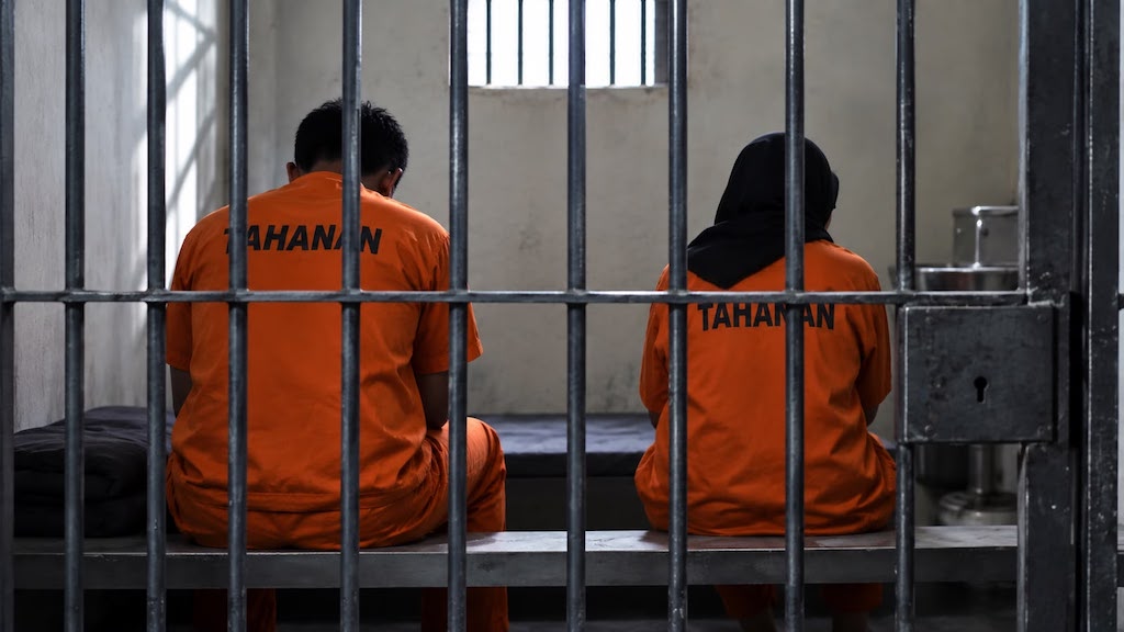 Gadis di Bawah Umur Diduga Jadi Korban TPPO, Dua Terduga Germo Digelandang ke Polres Rohul