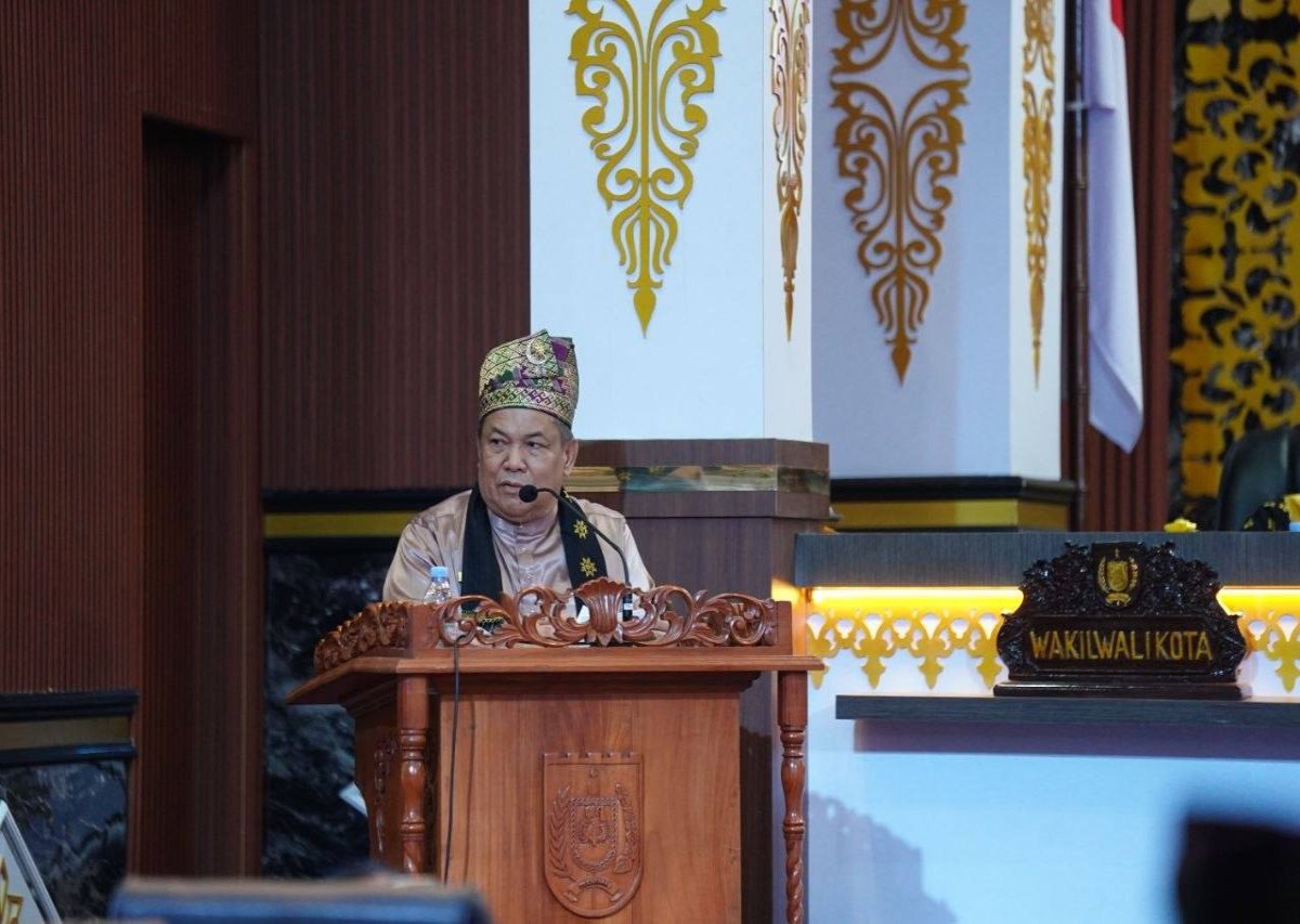 Disdik Salah Input Data Retribusi Daerah, Plt Gubri Sampaikan Permintaan Maaf