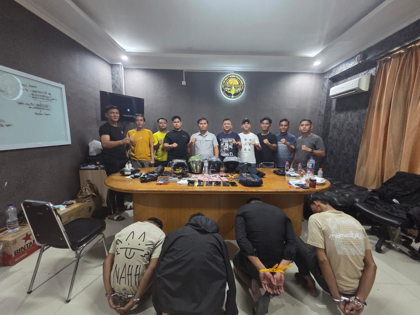 Empat Bulan Jabat Kasat Reskrim Polres Siak, AKP Raja Kosmos Ungkap Berbagai Aksi Kejahatan 